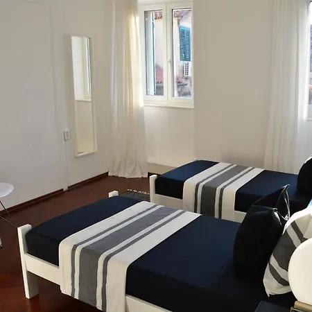 Apartman Milesi شقة سبليت